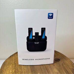 Wireless Microphone Set